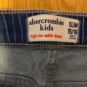 Abercrombie Kids High Rise Jeggings